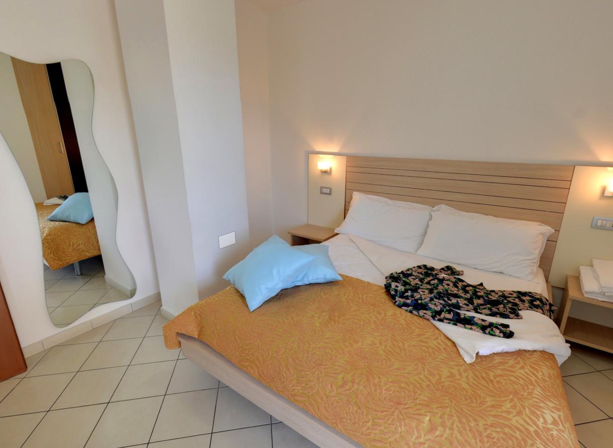 Residence Il Tulipano Ричоне Екстериор снимка